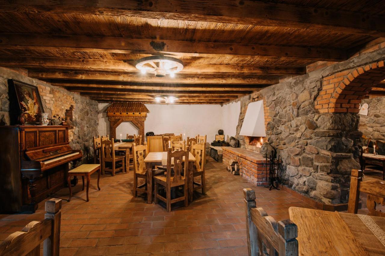 Molnos Kuria Pension Corund  Luaran gambar